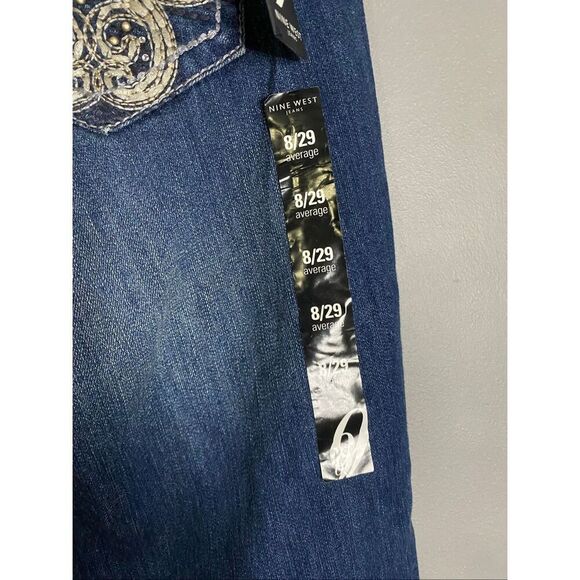 Nine West Medium Wash Bling Pockets Bootcut Jeans Size 8/29 NWT - Picture 5 of 5